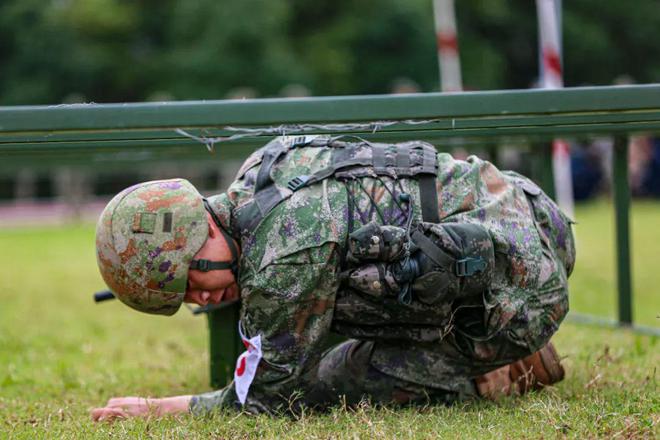 无畏挑战:淘汰赛场上的英勇之战 无畏挑战:淘汰赛场上的英勇之战