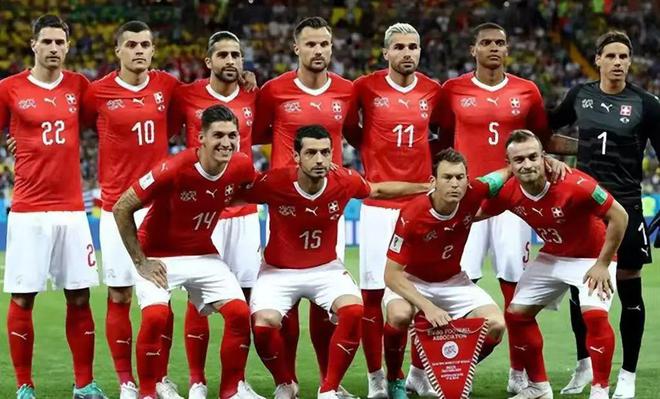 瑞士队在欧国联半决赛中与意大利队对决 瑞士队在欧国联半决赛中与意大利队对决