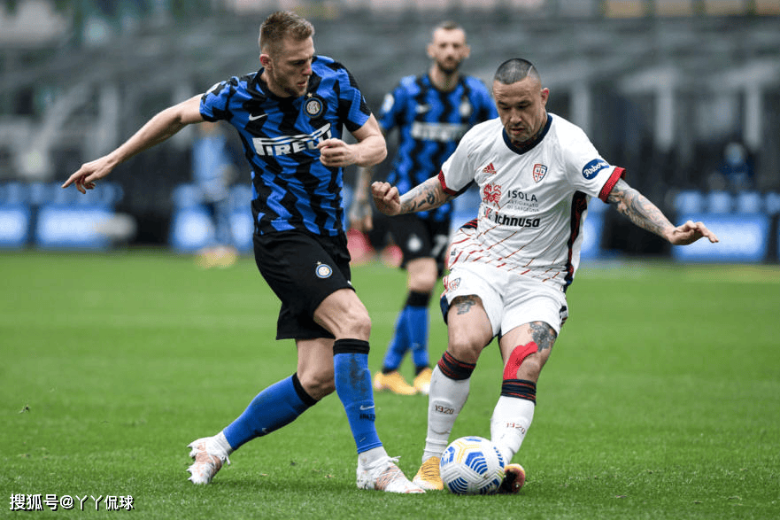 包含卡利亚里客场攻陷对手,表现出色脱颖而出的词条 包含卡利亚里客场攻陷对手,表现出色脱颖而出的词条