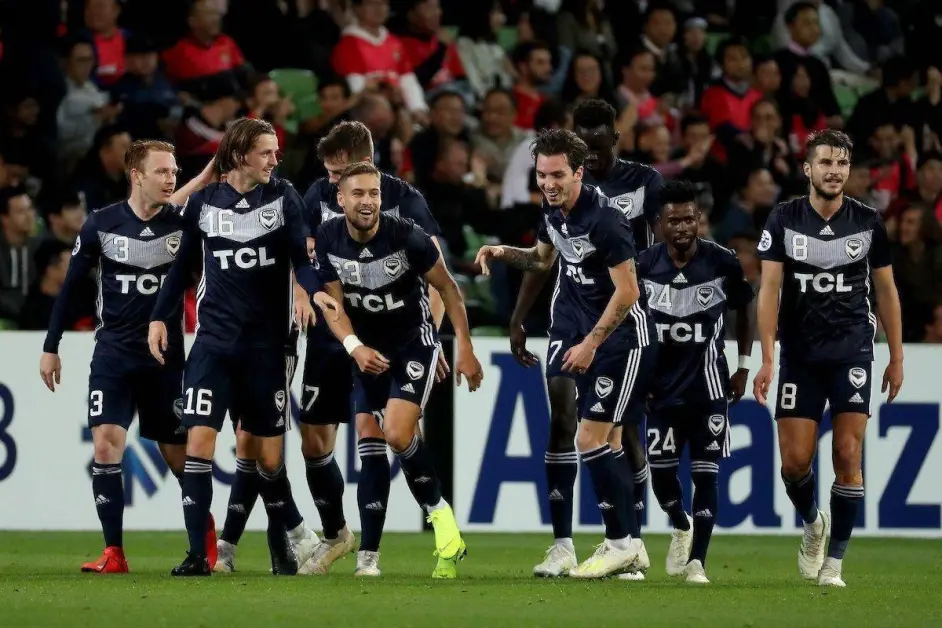 山东主场抢分,重返联赛榜首 山东主场抢分,重返联赛榜首