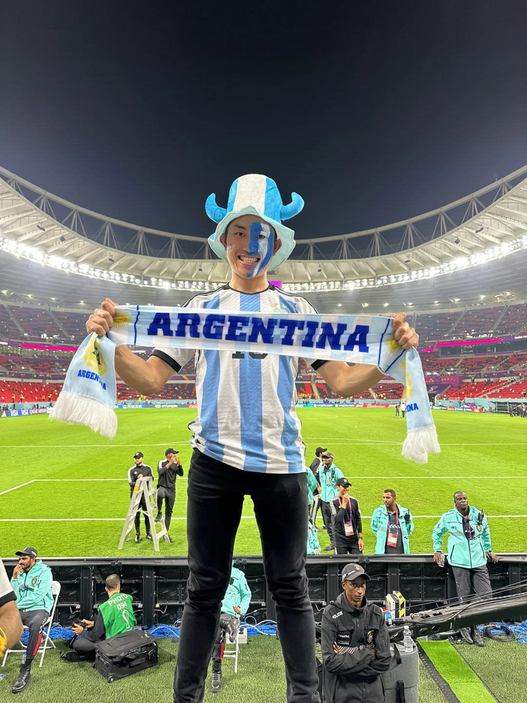 摩尔多瓦选手在场上斗志昂扬 摩尔多瓦选手在场上斗志昂扬