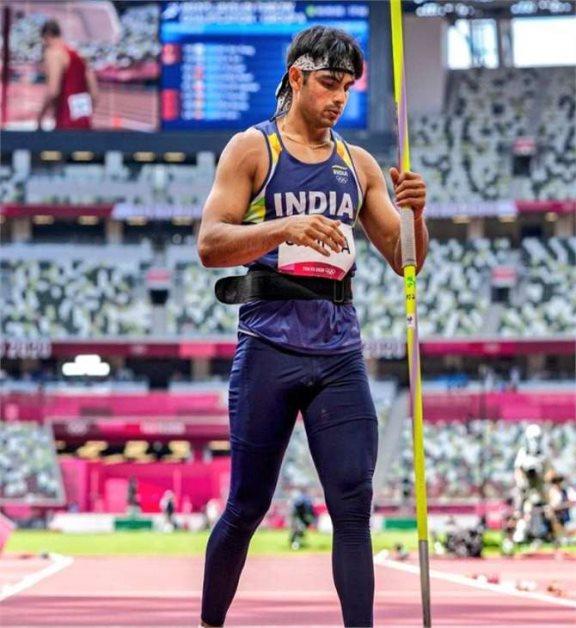 印度游泳选手历史性夺得奖牌