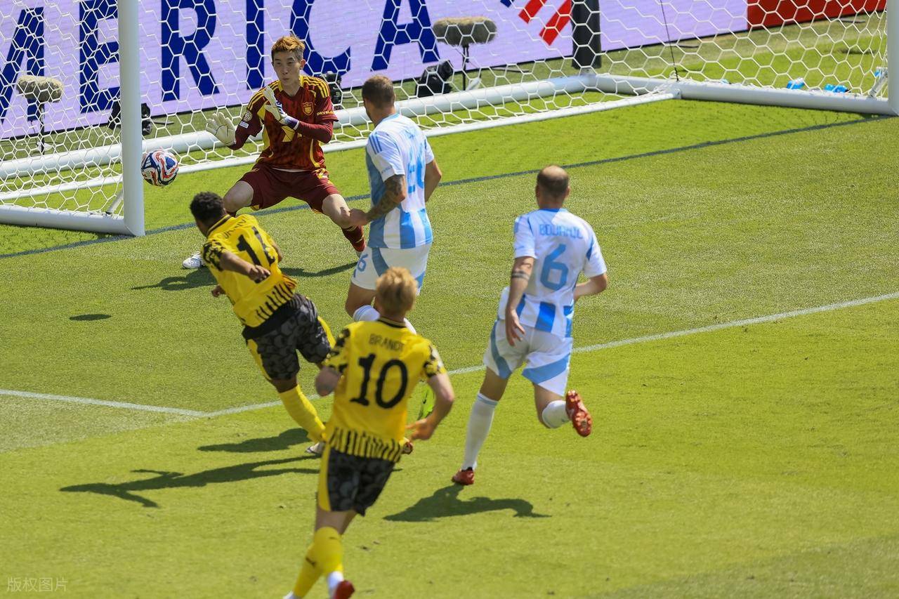 多特蒙德客场小胜尤文,晋级半决赛 多特蒙德客场小胜尤文,晋级半决赛