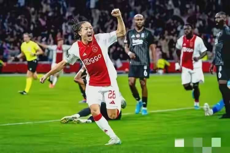 阿贾克斯惊险晋级，欧冠四强席位坚不可摧