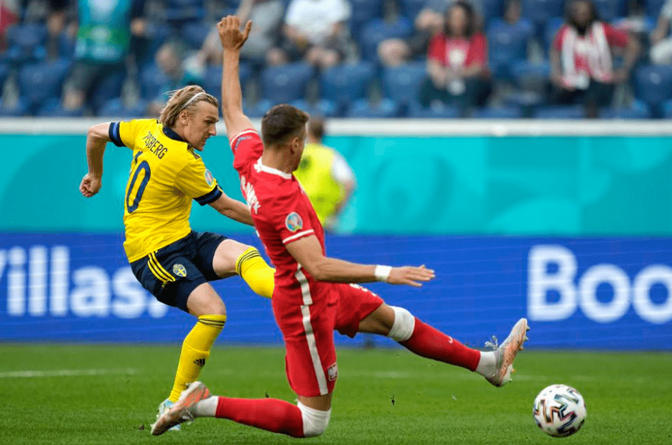 斯洛伐克队险胜锁定小组头名 斯洛伐克队险胜锁定小组头名