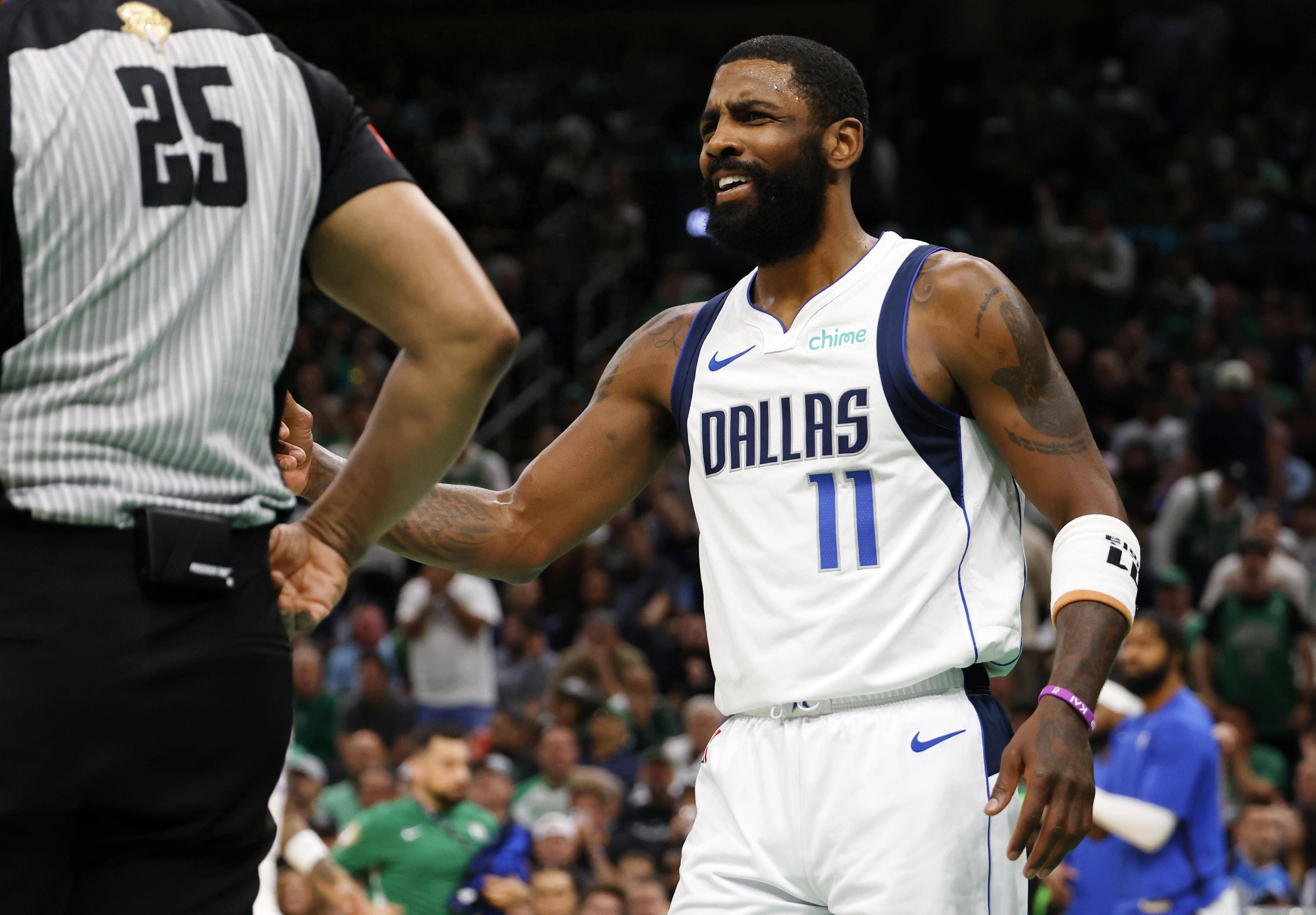 凯尔特人胜尼克斯,欧文20分9助攻 凯尔特人胜尼克斯,欧文20分9助攻